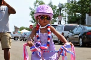 denver-bicycle-accident-lawyers-remind-cyclists-to-follow-the-law